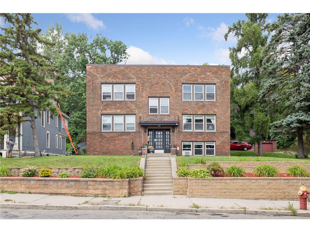 383 Grand Avenue #3 Saint Paul MN 55102 7100732 image1