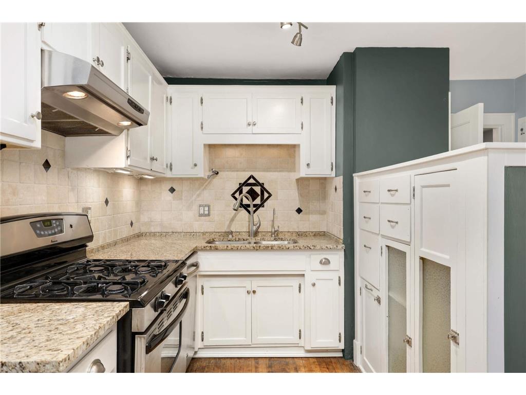 383 Grand Avenue #8 Saint Paul MN 55102 6683287 image1