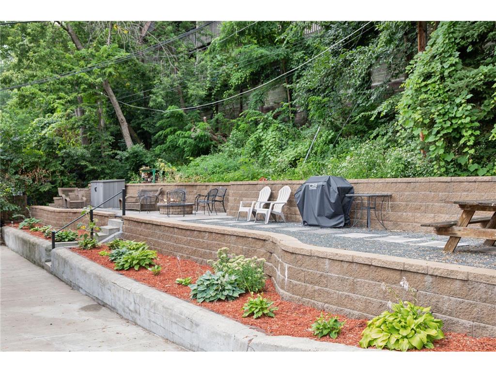 383 Grand Avenue #9 Saint Paul MN 55102 7025136 image26