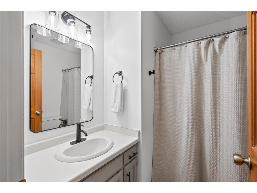 383 Tessier Circle Vadnais Heights MN 55127 7029710 image30