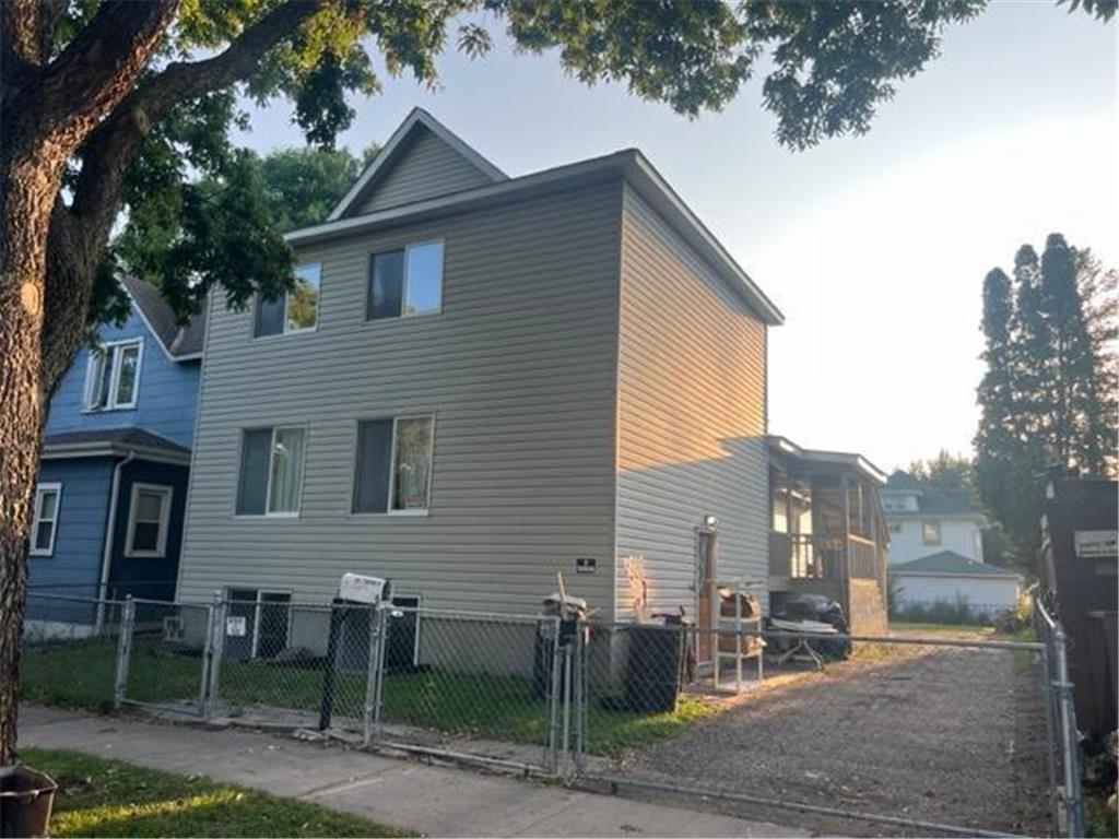 383 Toronto Street Saint Paul MN 55102 6423742 image1