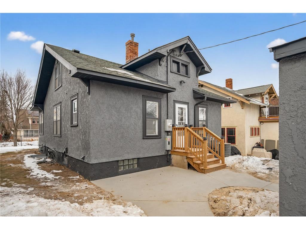 3830 Queen Avenue N Minneapolis MN 55412 6765537 image11