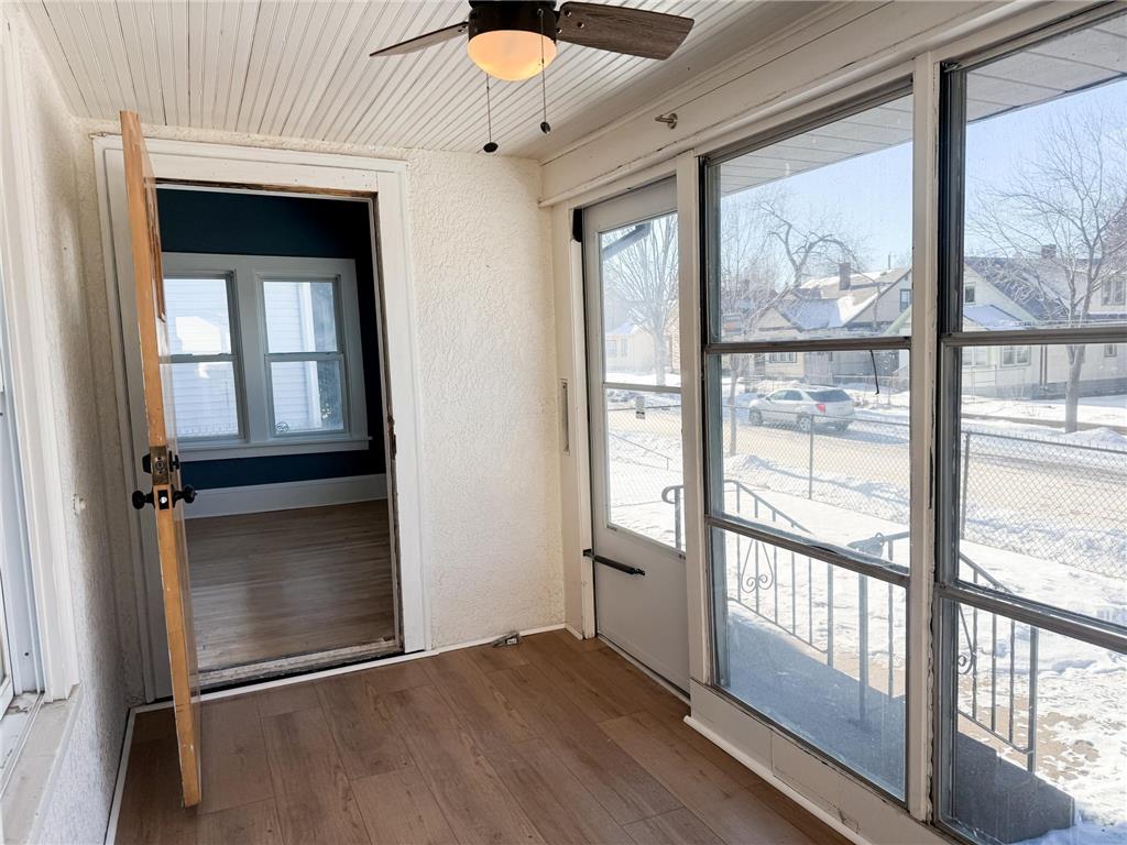 3830 Queen Avenue N Minneapolis MN 55412 6765537 image15