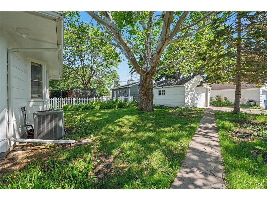 3830 Zenith Avenue N Robbinsdale MN 55422 7105451 image25