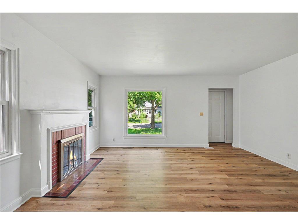 3830 Zenith Avenue N Robbinsdale MN 55422 7105451 image3