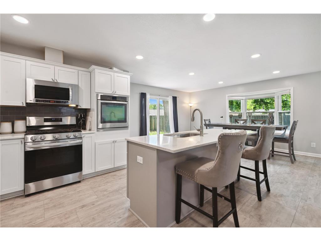 3831 Mcknight Road N White Bear Lake MN 55110 6537581 image1