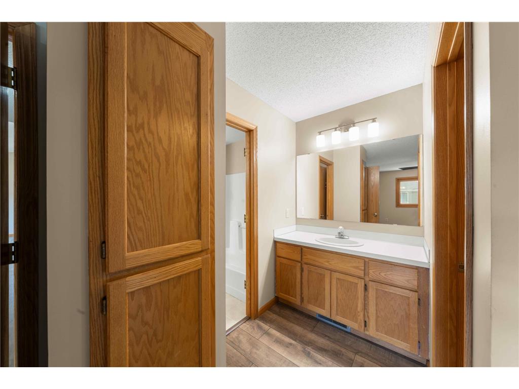 3831 Windcrest Court Eagan MN 55123 7048794 image14