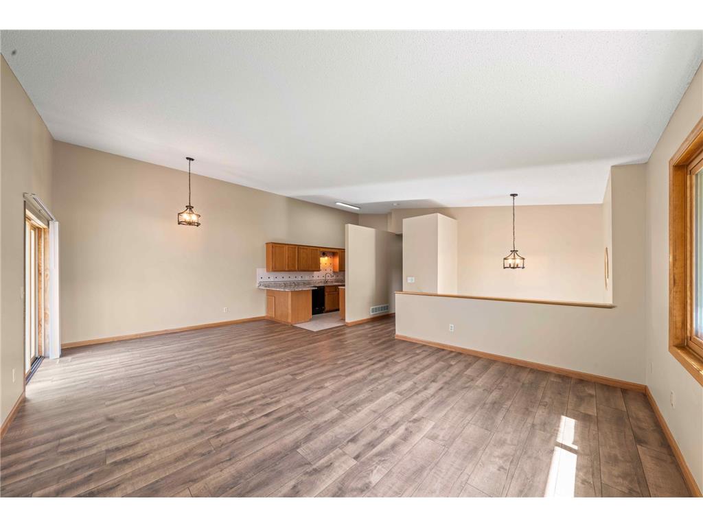3831 Windcrest Court Eagan MN 55123 7048794 image6