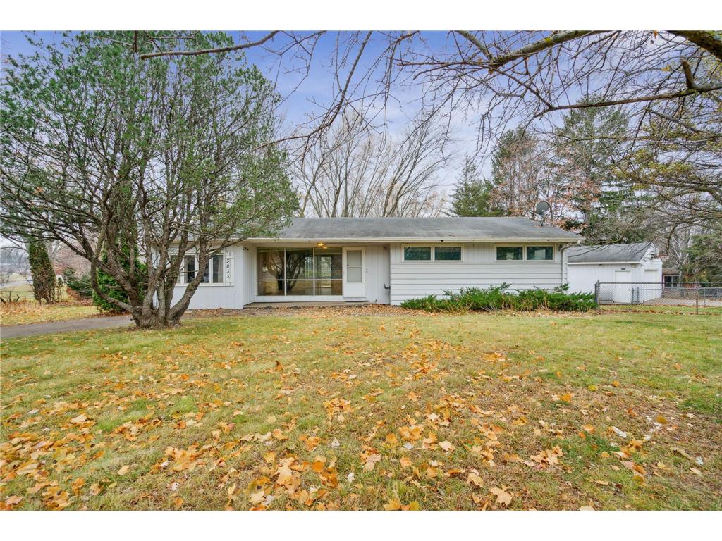 3833 Bellaire Avenue White Bear Lake MN 55110 6466526 image1