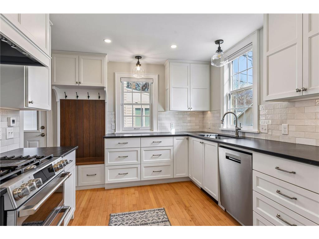 3833 Drew Avenue S Minneapolis MN 55410 7050351 image7