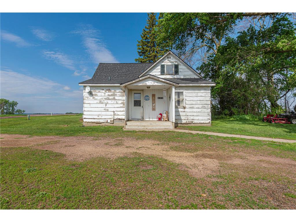 38336 US Highway 71 Windom MN 56101 7081212 image1