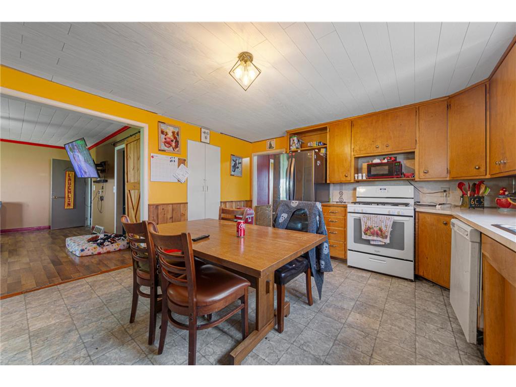 38336 US Highway 71 Windom MN 56101 7081212 image11
