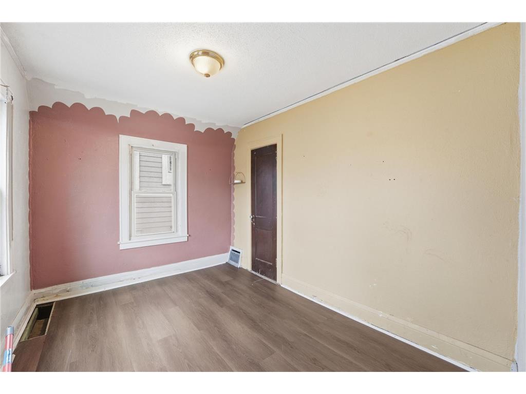 3834 Lyndale Avenue N Minneapolis MN 55412 7055337 image12