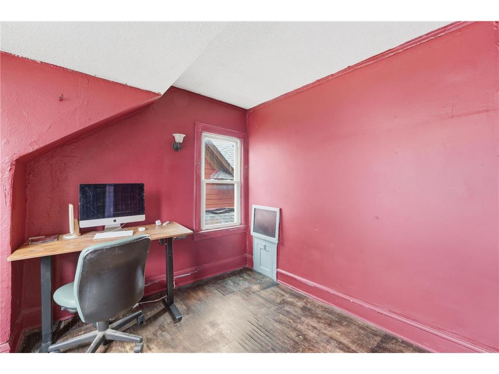 3834 Lyndale Avenue N Minneapolis MN 55412 7055337 image19