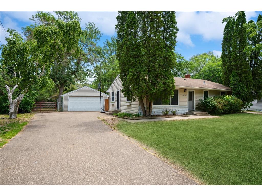 3834 Saint Regis Drive White Bear Lake MN 55110 6382806 image1