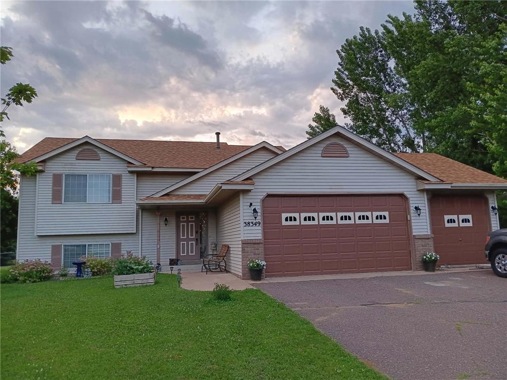 38349 Casselberry Drive North Branch MN 55056 7019622 image1
