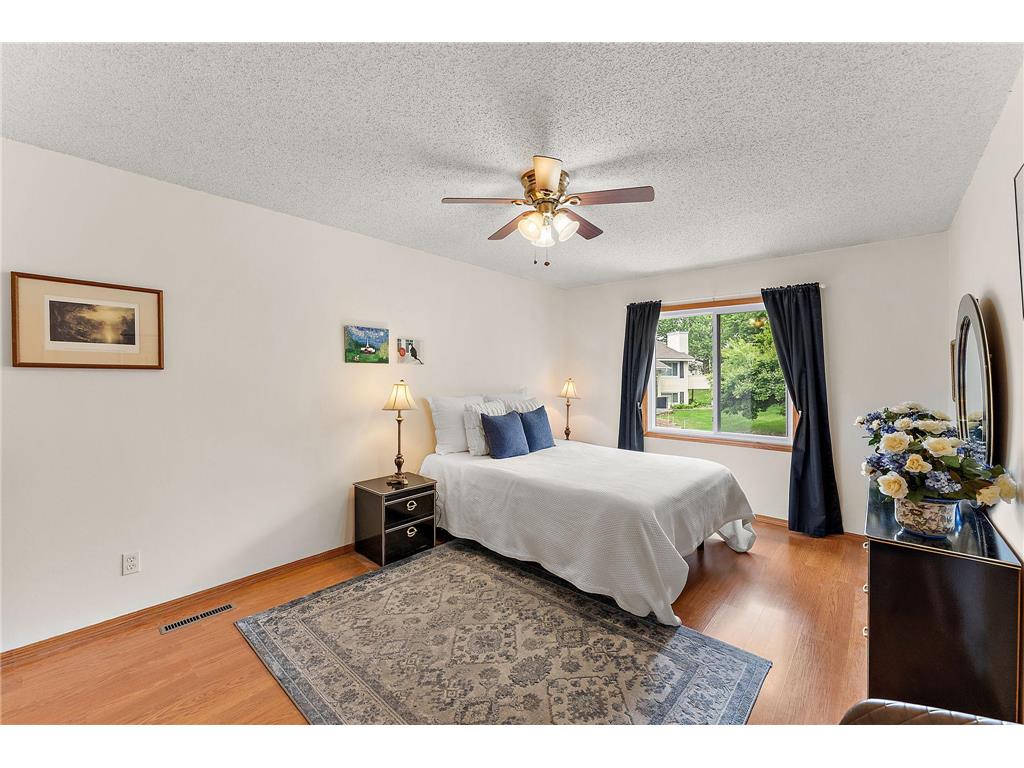 3836 Laurel Court Eagan MN 55122 7097939 image16