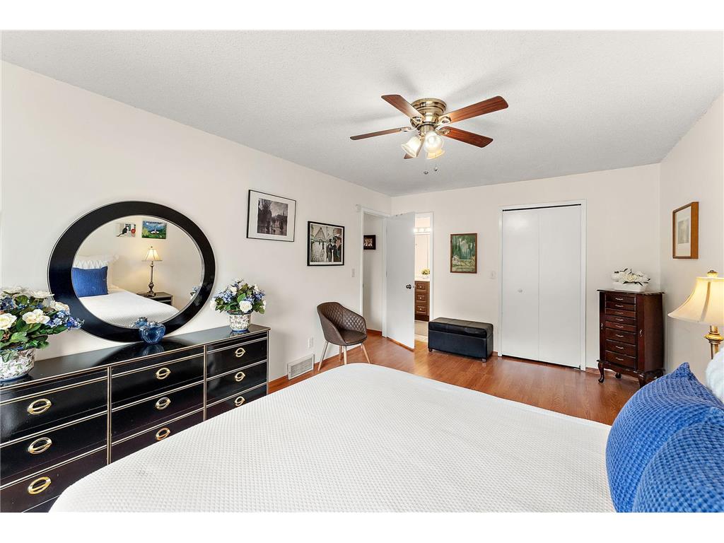 3836 Laurel Court Eagan MN 55122 7097939 image17