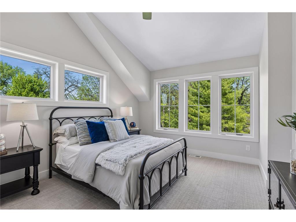 3836 Vincent Avenue S Minneapolis MN 55410 7072715 image15
