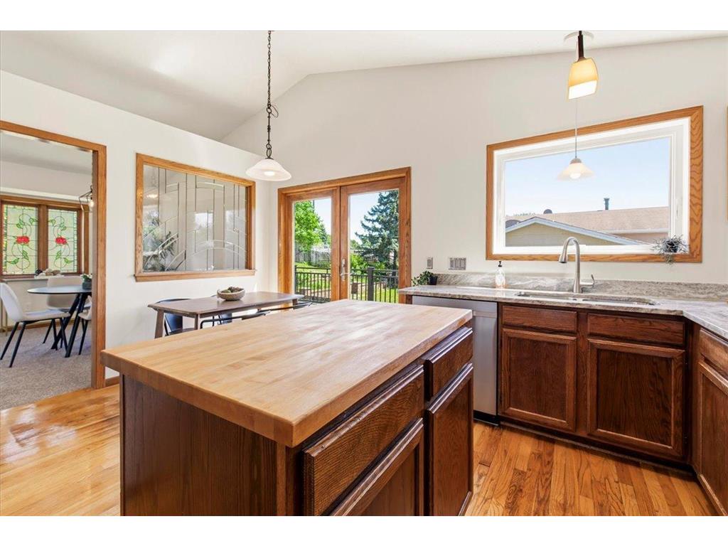 3836 Westbury Lane Eagan MN 55123 7093196 image2