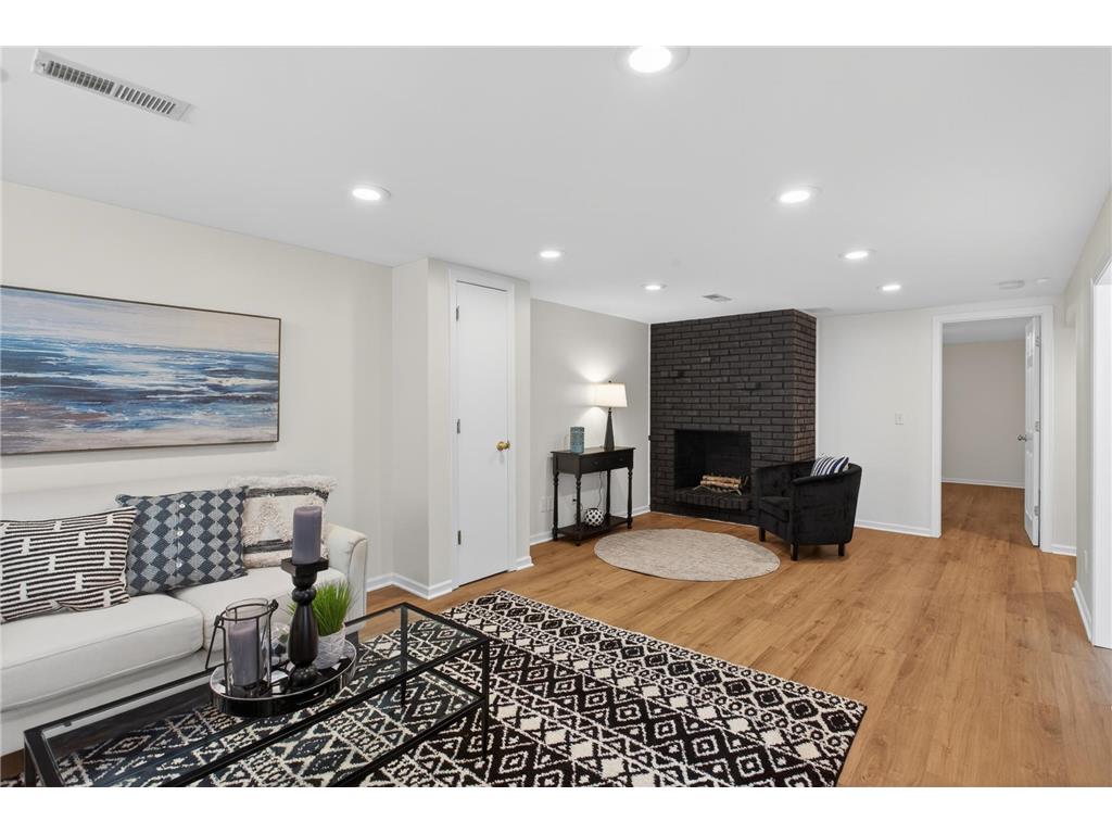 3837 France Avenue S Minneapolis MN 55416 7074379 image18
