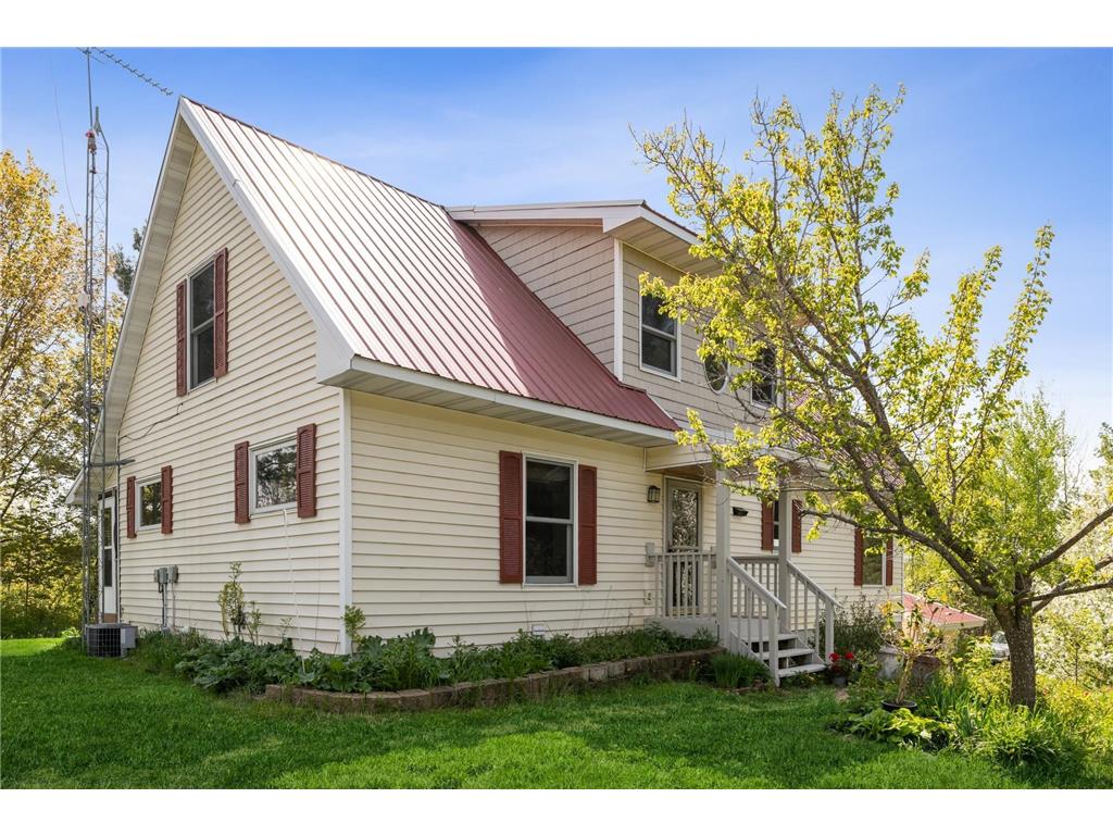 38371 Palm Street NW, Stanchfield, MN 55080 MLS 6197987 Edina Realty