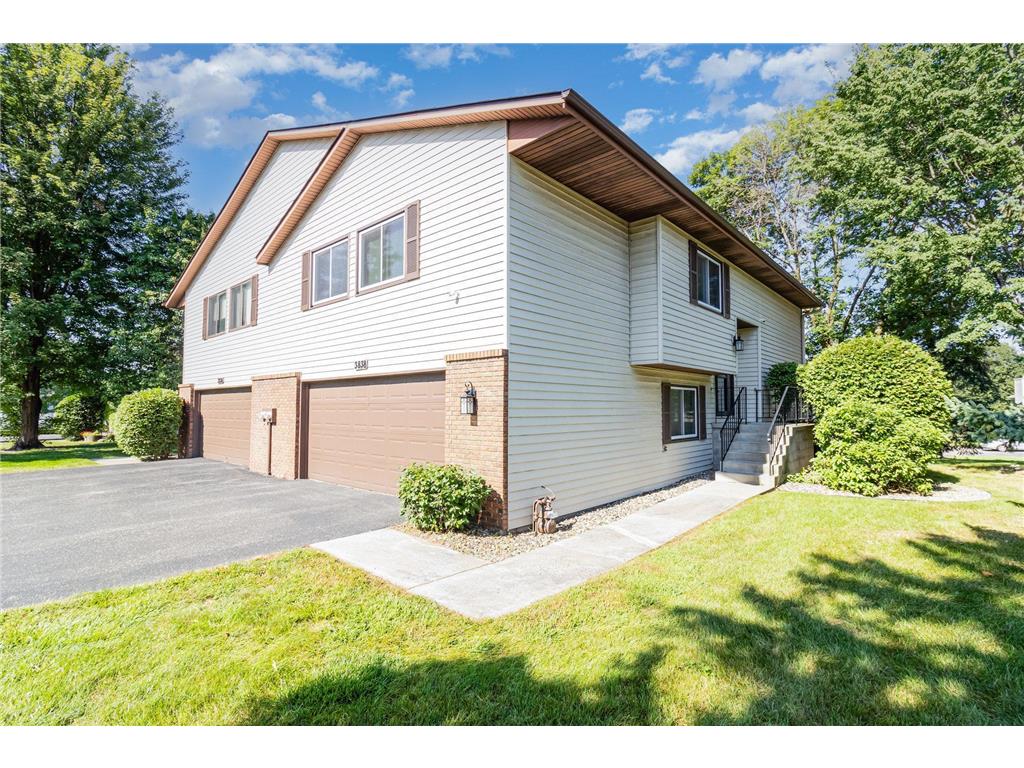 3838 Goodwin Avenue N Oakdale MN 55128 6777531 image1