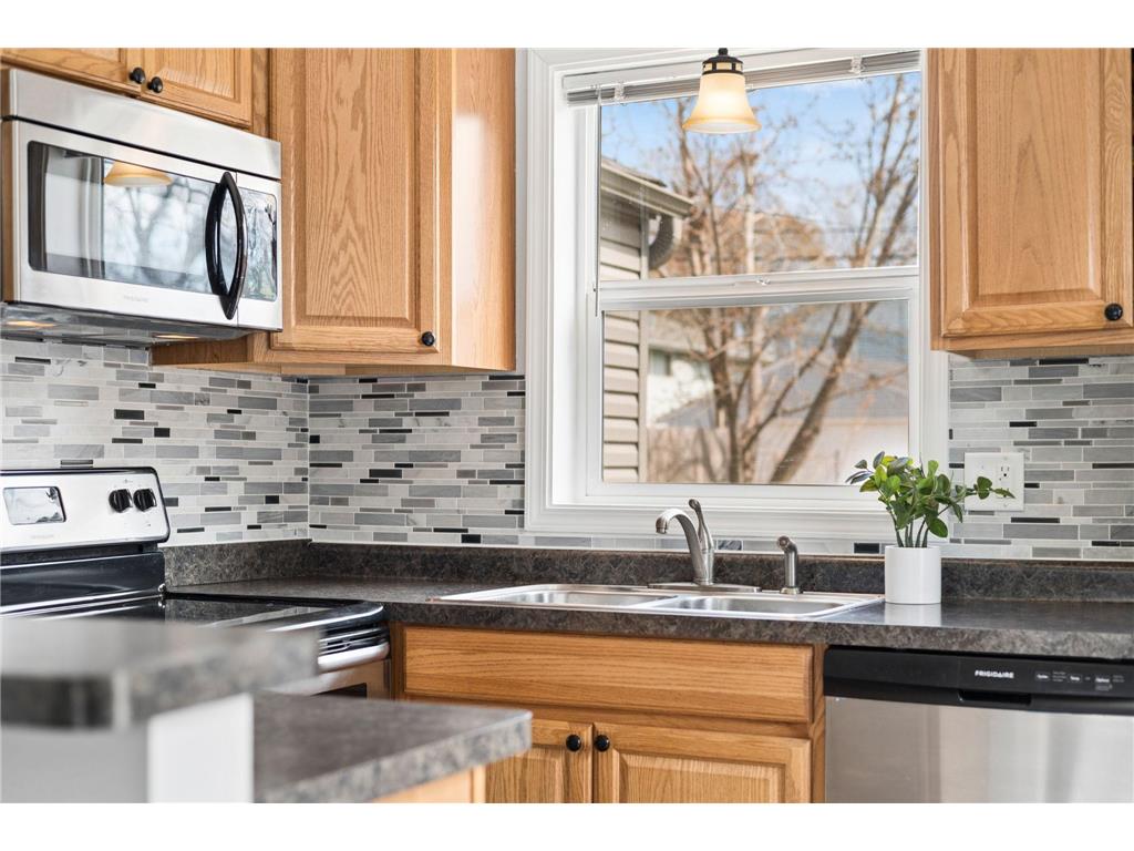 3839 2nd Street NE Columbia Heights MN 55421 7052081 image8