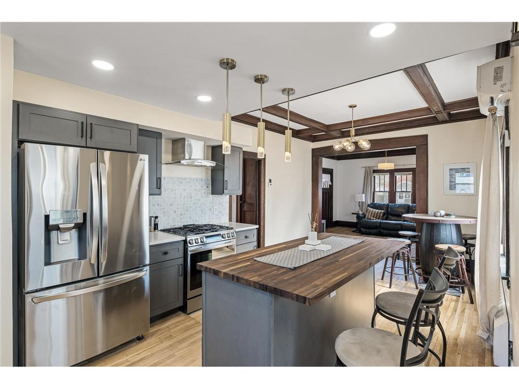 3840 Cedar Avenue S Minneapolis MN 55407 6704052 image1