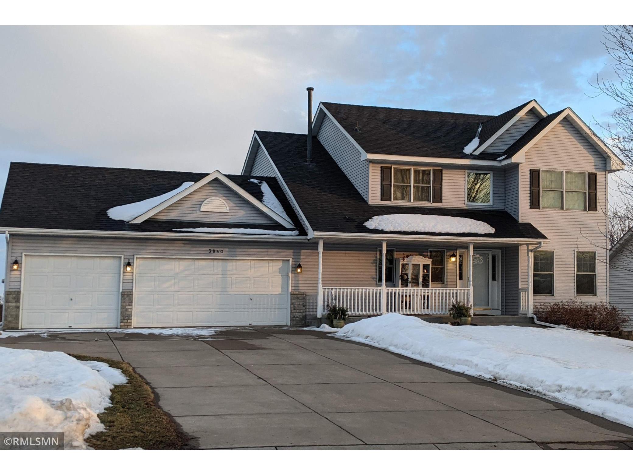 3840 Oxford Drive, Woodbury, MN 55125 MLS 5722576 Edina Realty