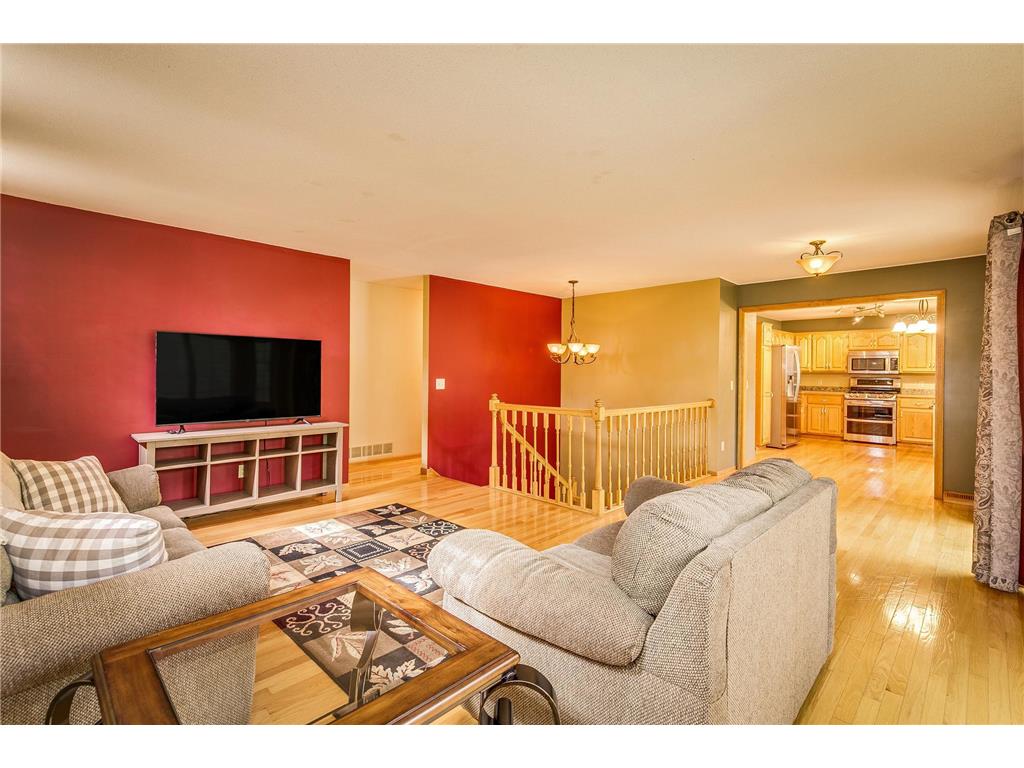 38404 Gerald Avenue North Branch MN 55056 7071225 image12