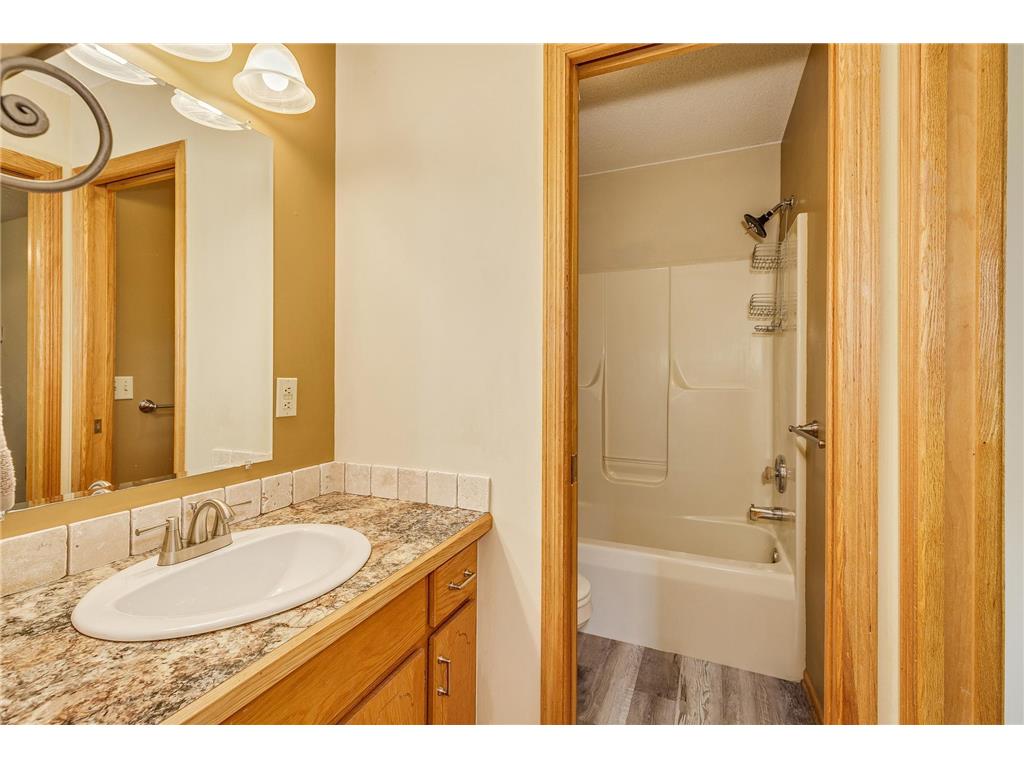 38404 Gerald Avenue North Branch MN 55056 7071225 image16