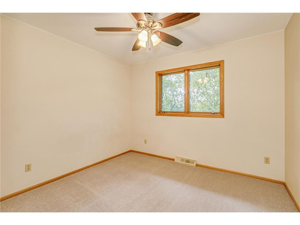 38404 Gerald Avenue North Branch MN 55056 7071225 image17