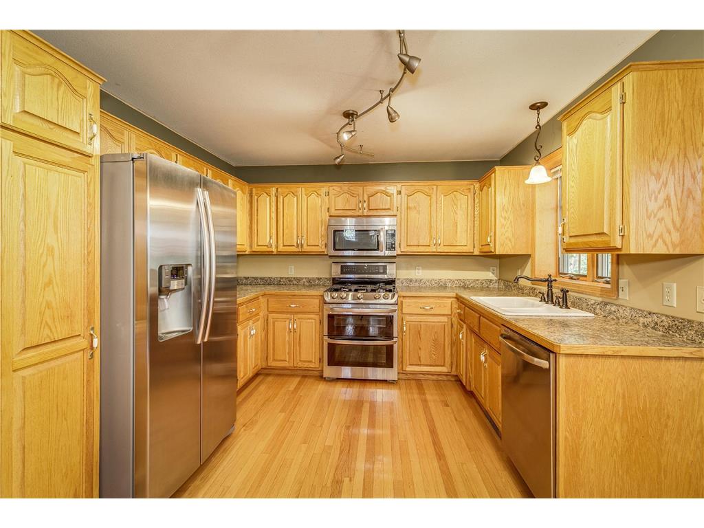 38404 Gerald Avenue North Branch MN 55056 7071225 image4