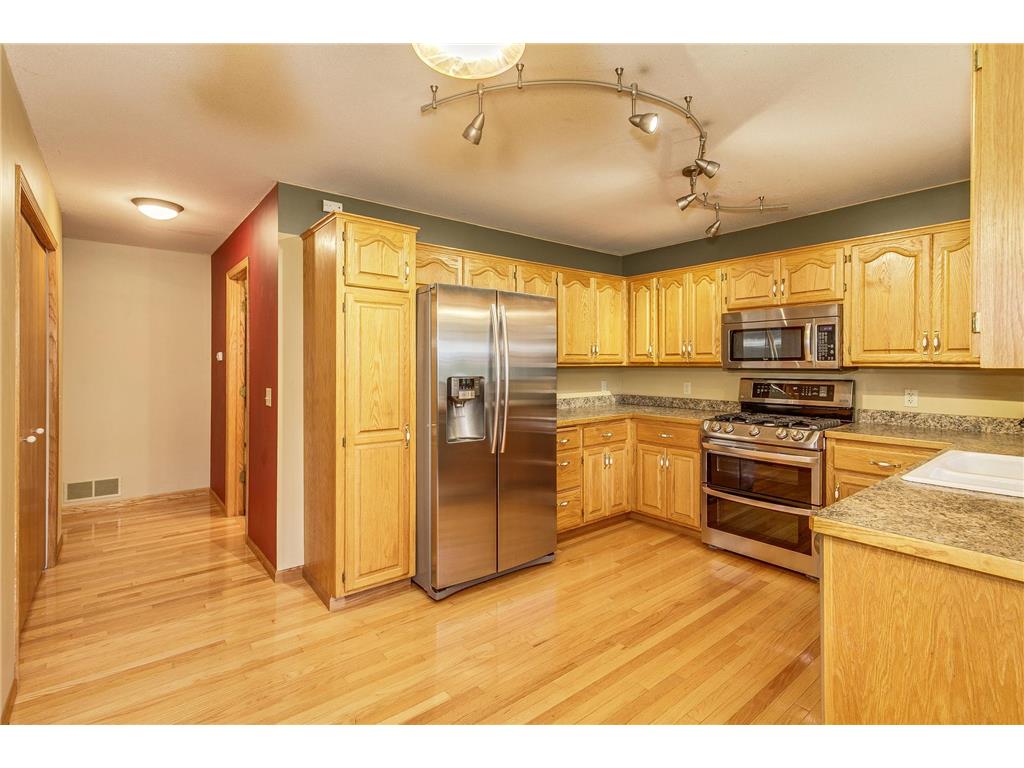 38404 Gerald Avenue North Branch MN 55056 7071225 image6