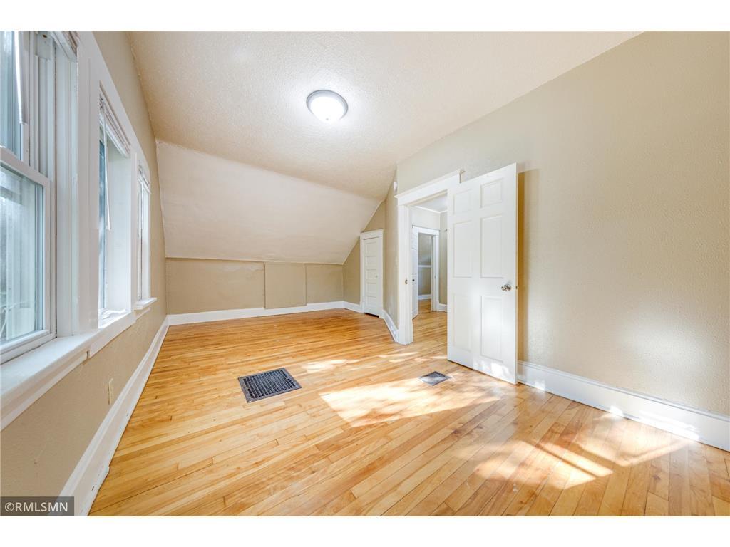 3842 Fremont Avenue N Minneapolis MN 55412 7078405 image11