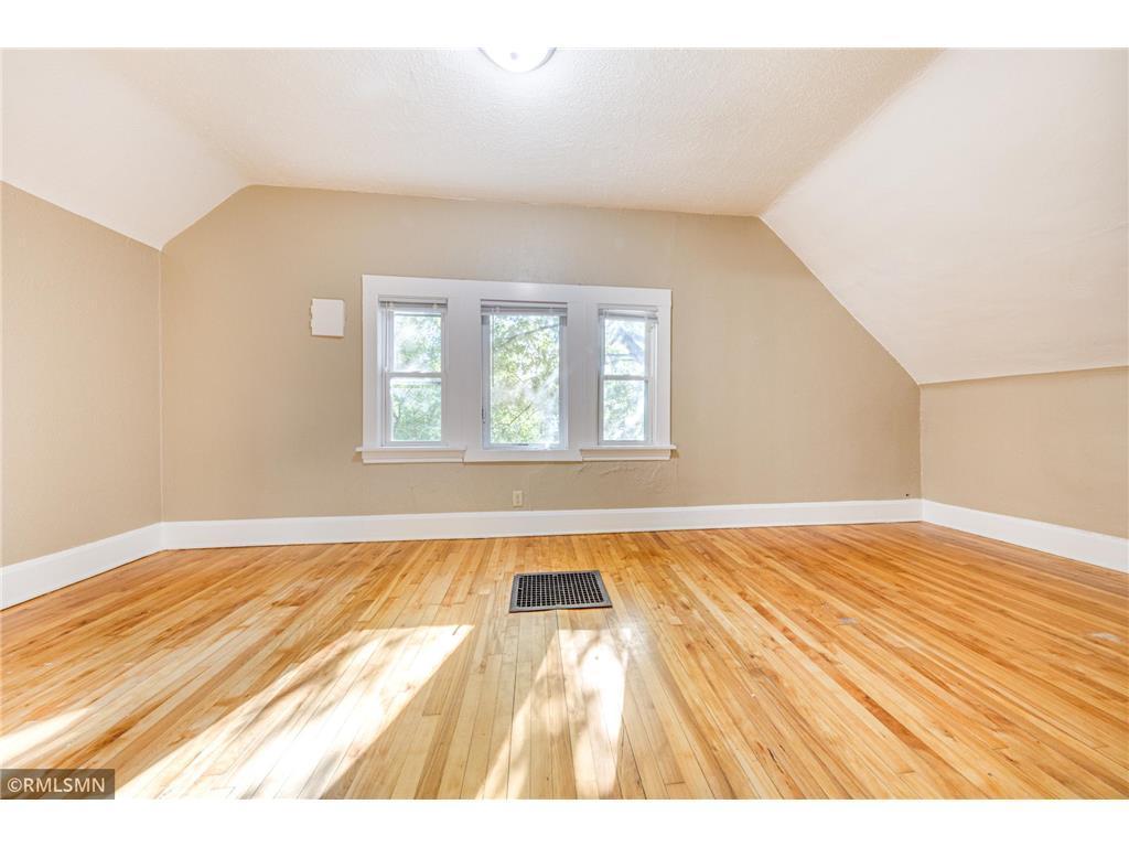 3842 Fremont Avenue N Minneapolis MN 55412 7078405 image13