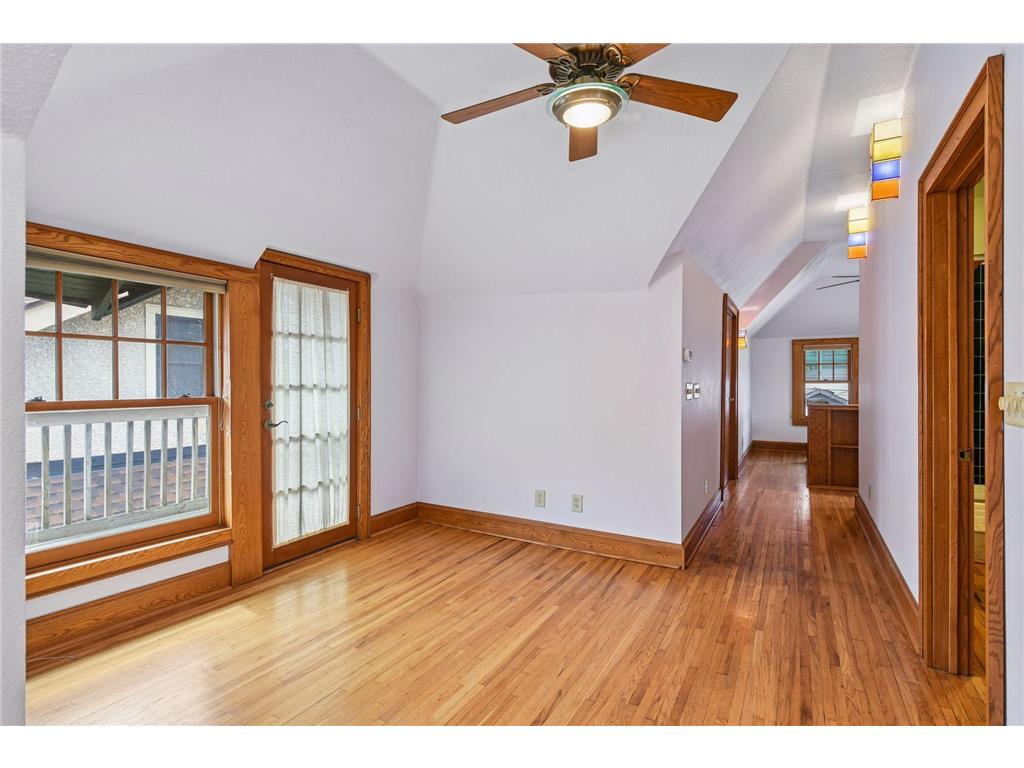3844 Garfield Avenue Minneapolis MN 55409 7059723 image22