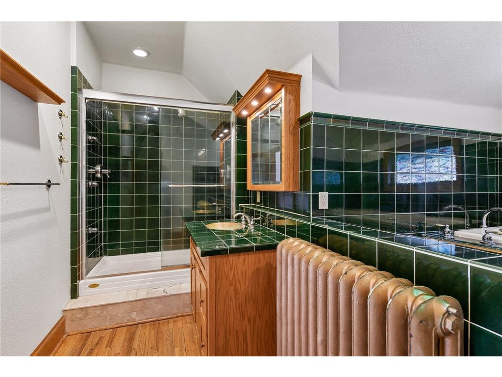 3844 Garfield Avenue Minneapolis MN 55409 7059723 image24