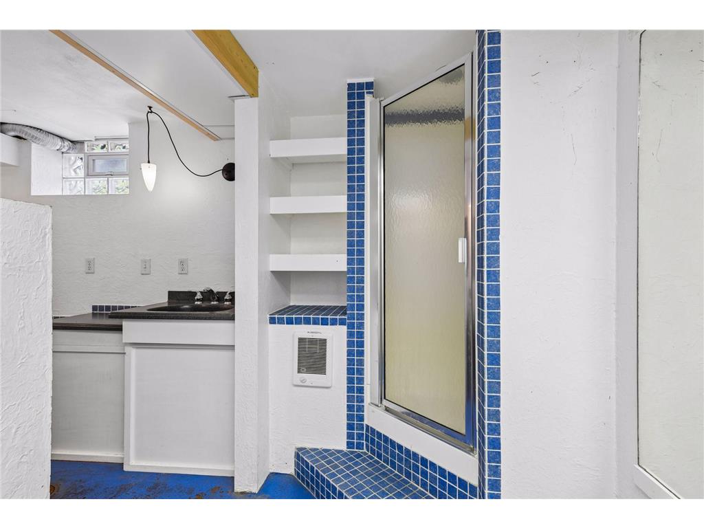 3844 Garfield Avenue Minneapolis MN 55409 7059723 image31