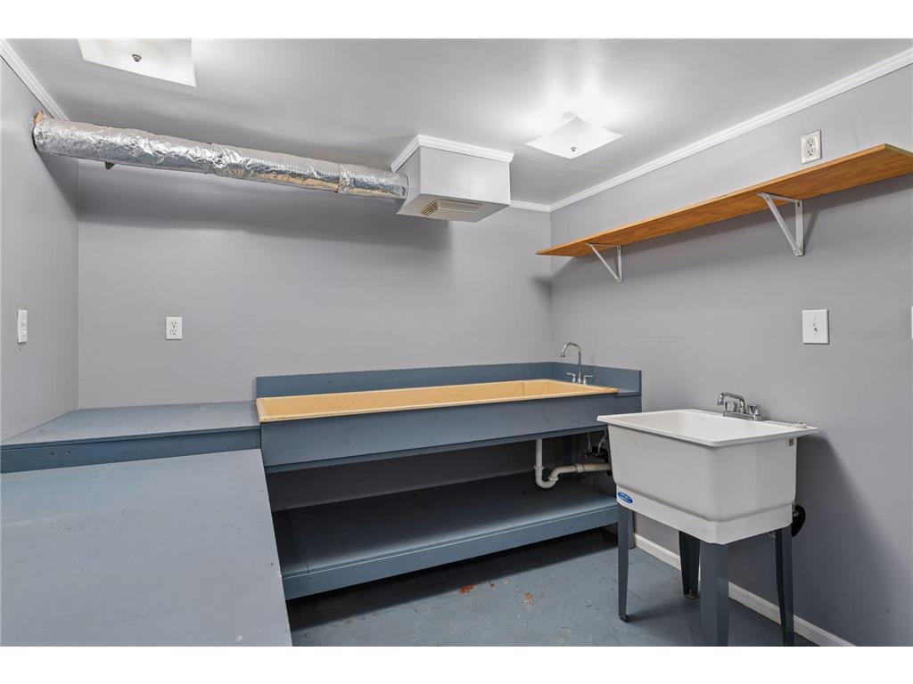 3844 Garfield Avenue Minneapolis MN 55409 7059723 image33