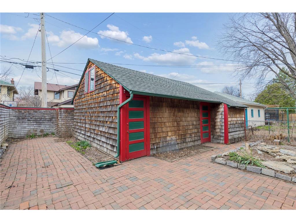 3844 Garfield Avenue Minneapolis MN 55409 7059723 image35