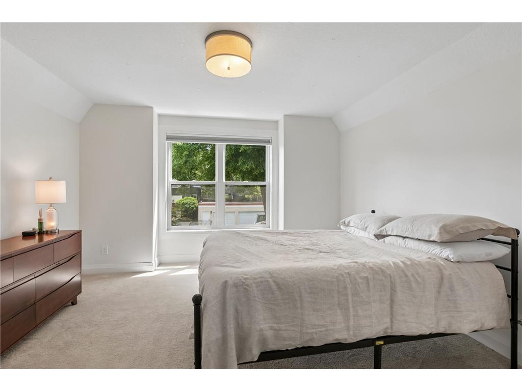 3844 Xerxes Avenue S Minneapolis MN 55410 7086469 image32