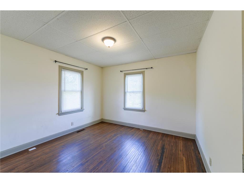 3845 Chicago Avenue Minneapolis MN 55407 6768264 image38