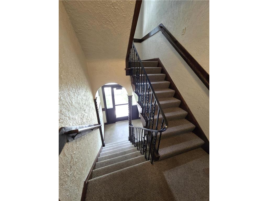 3845 Chicago Avenue Minneapolis MN 55407 6768264 image8