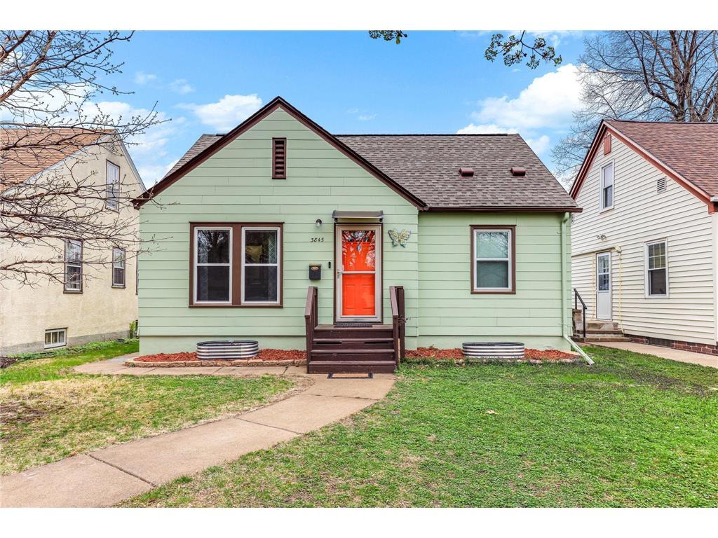 3845 Perry Avenue N Robbinsdale MN 55422 7062228 image1
