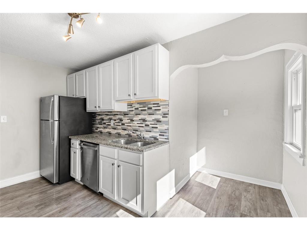 3847 Aldrich Avenue N Minneapolis MN 55412 6798926 image12