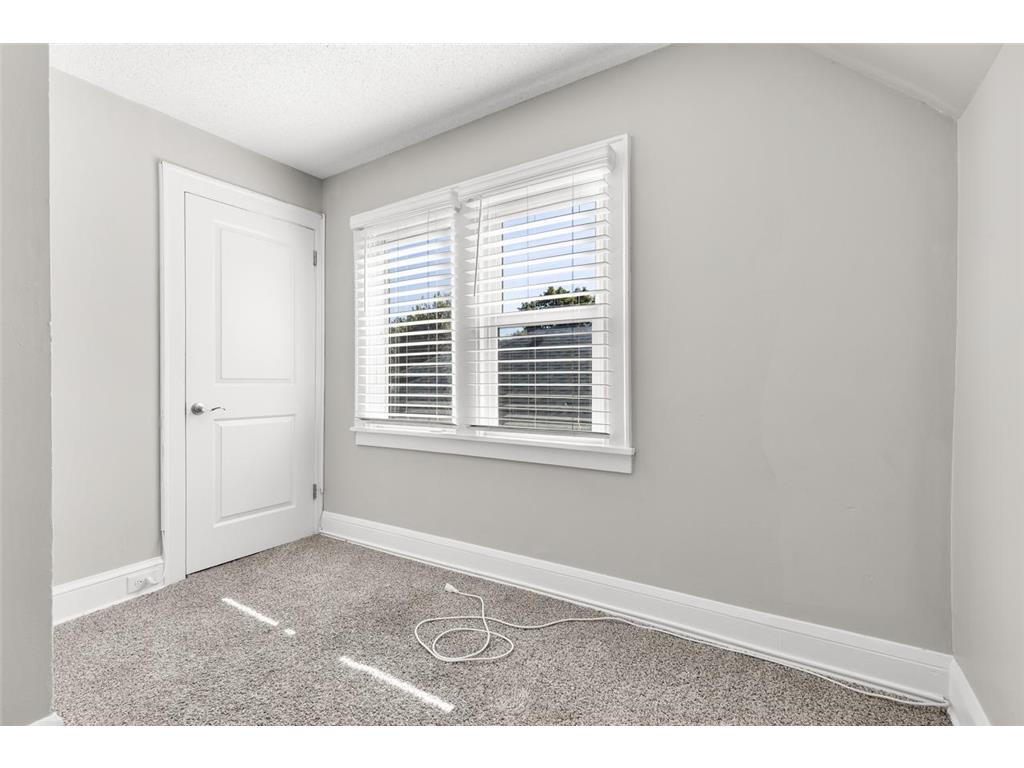 3847 Aldrich Avenue N Minneapolis MN 55412 6798926 image15