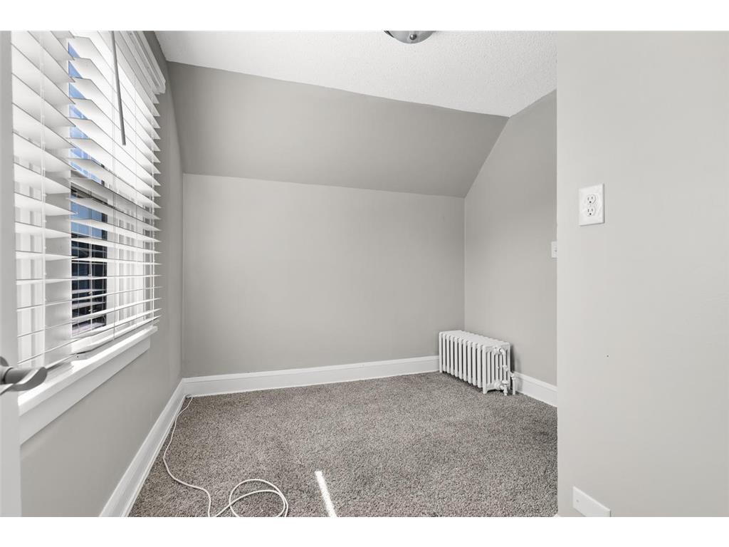 3847 Aldrich Avenue N Minneapolis MN 55412 6798926 image16