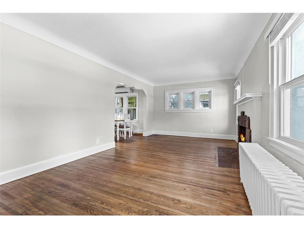 3847 Aldrich Avenue N Minneapolis MN 55412 6798926 image6